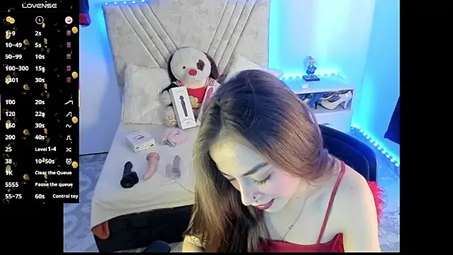 Mia Victoria22 online show from May 25, 4:28 pm