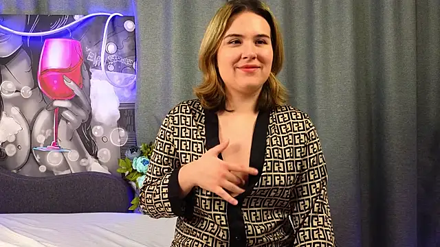 ElizabethDixon online show from September 25, 7:23 pm