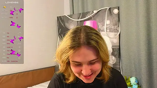 ElizabethDixon online show from September 29, 8:36 pm