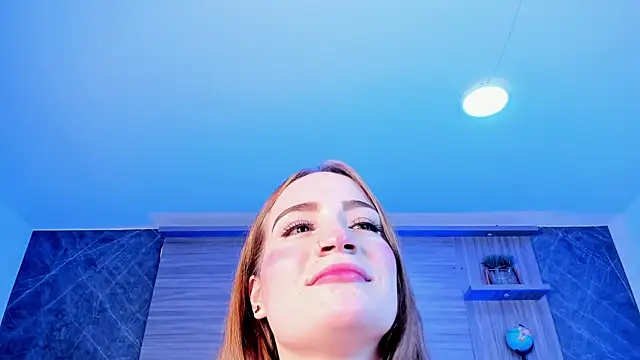 MadisonAnngel online show from October 6, 8:35 pm