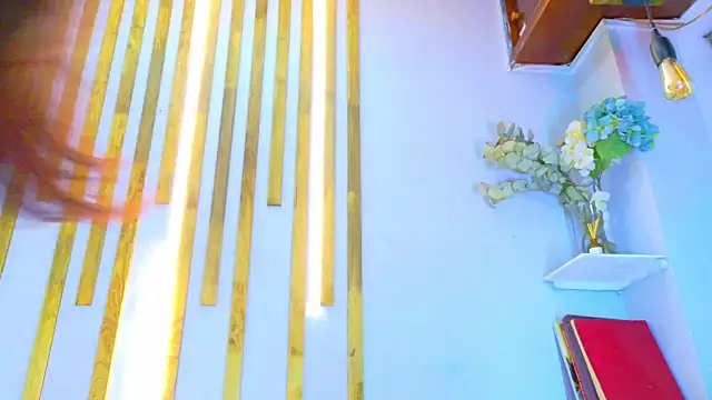 Jennifer Vega1 online show from December 5, 9:05 pm