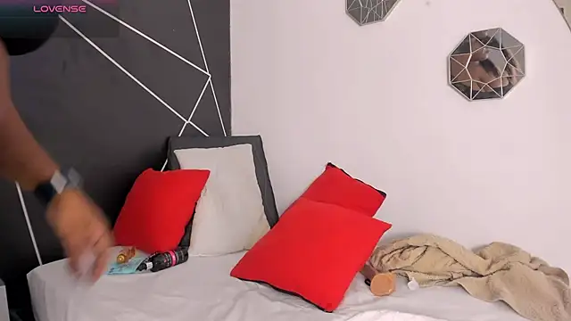 Busty Bellaa online show from September 14, 2:53 am