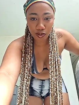 Naomi jhonson online show from May 24, 4:39 pm