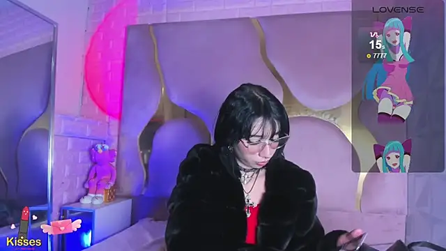 Niina Sissy online show from April 30, 5:01 am