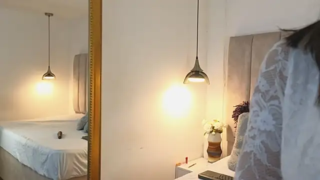 arianaa miller  online show from October 20, 7:39 pm