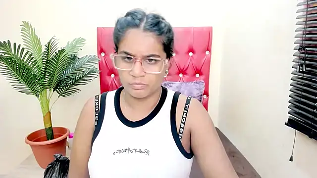 Strawberry Lips online show from November 11, 4:41 am