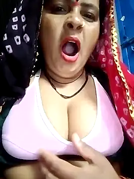 Hot komal1 online show from April 1, 7:55 pm