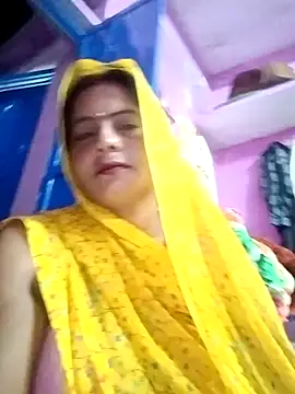 Snapshot of Hot_komal1 chatting on September 27, 10:28 pm Hot komal1 online show from September 27, 10:28 pm