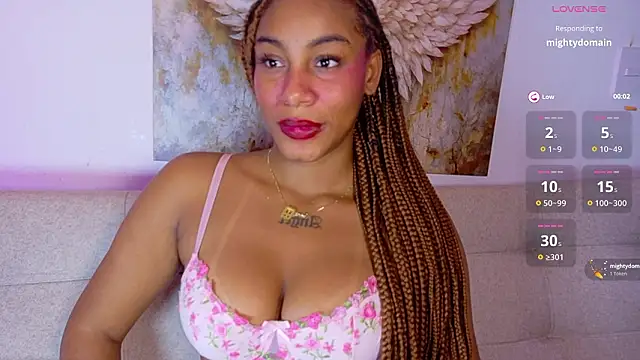 Sofia Stanley online show from March 18, 6:18 am