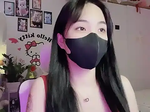 keelinnn19 online show from October 12, 7:05 pm