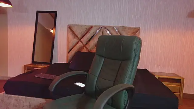 angeles azul online show from September 29, 1:38 pm