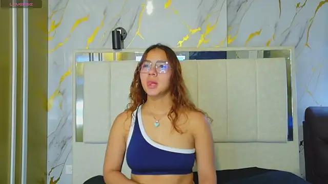 angeles azul online show from May 3, 4:54 pm