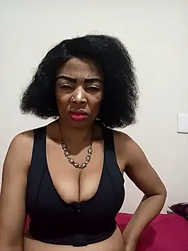 SEXYMOANSXX online show from October 17, 4:59 am