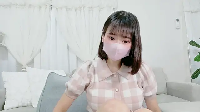 anone10101 online show from April 28, 2:10 pm