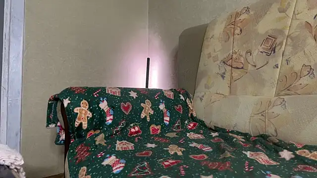 Marinpeach online show from May 19, 4:25 pm