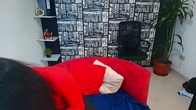 DanielaMonroe online show from May 15, 1:00 am
