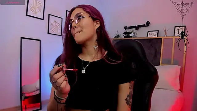 Azurra amatto2 online show from May 21, 9:02 pm