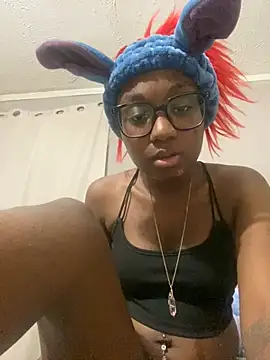HennessyBaby21 online show from May 26, 7:18 am