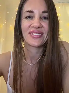 LucieMack online show from May 16, 10:36 am