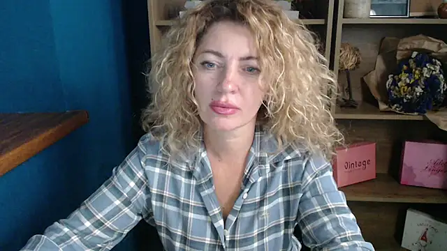 elegance lady online show from September 20, 1:09 pm