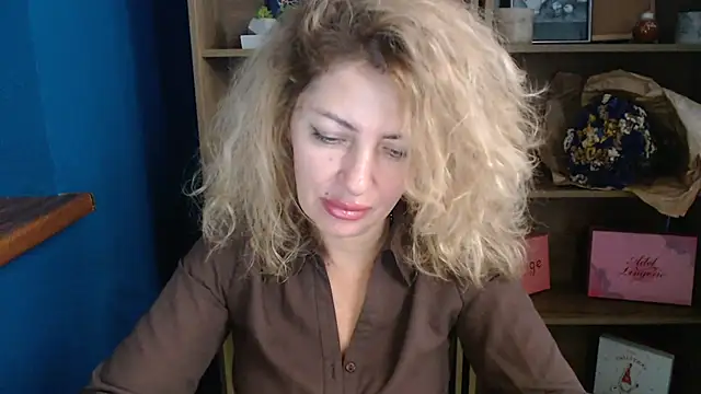 elegance lady online show from September 17, 12:58 pm