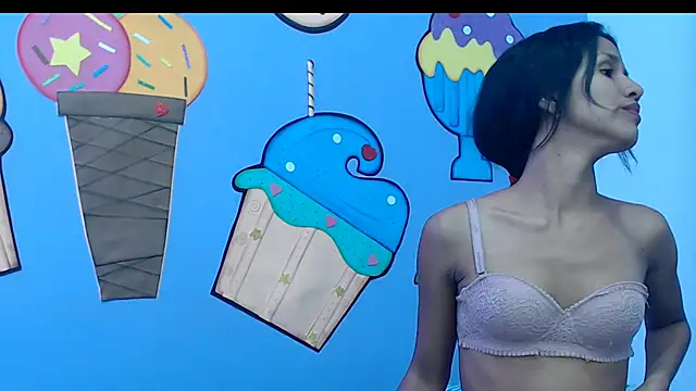 celesteskinny18 online show from September 19, 8:52 pm
