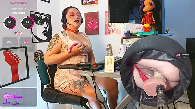 leidydi223 online show from May 9, 3:14 pm