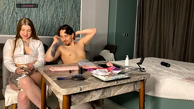 VelvetMiley online show from May 24, 6:18 pm