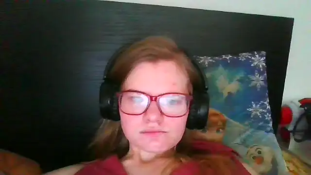 Moonolighta online show from November 1, 10:19 am