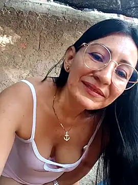 maturexxxnaughty online show from May 5, 12:19 pm