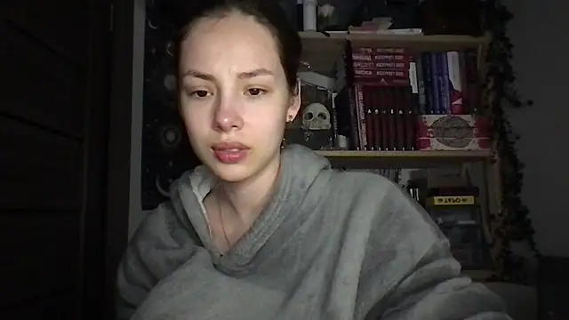 Yuna5343 online show from May 6, 8:46 pm