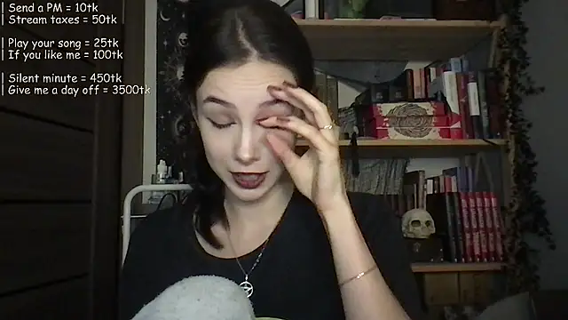 Yuna5343 online show from May 15, 10:01 pm