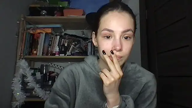 Yuna5343 online show from January 12, 8:25 pm