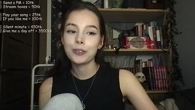 Yuna5343 online show from May 20, 1:57 am