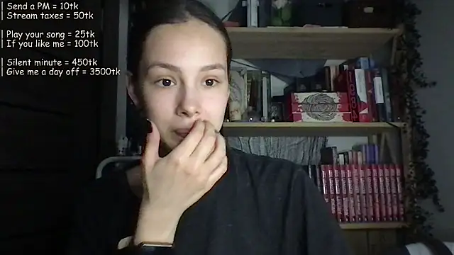Yuna5343 online show from May 25, 9:25 pm