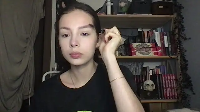Yuna5343 online show from May 12, 8:04 pm