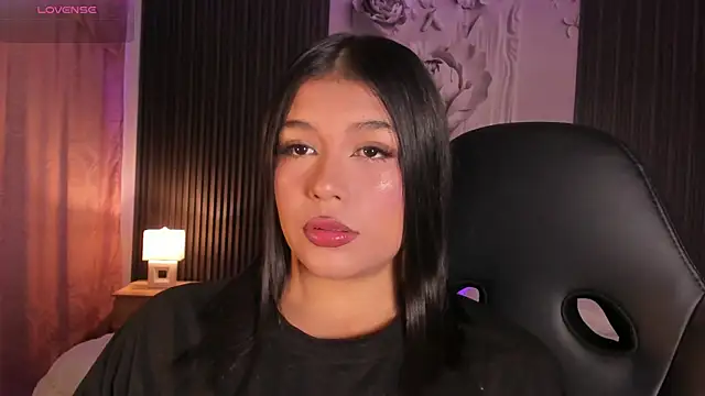 ShaniaDaniels online show from June 20, 11:41 pm