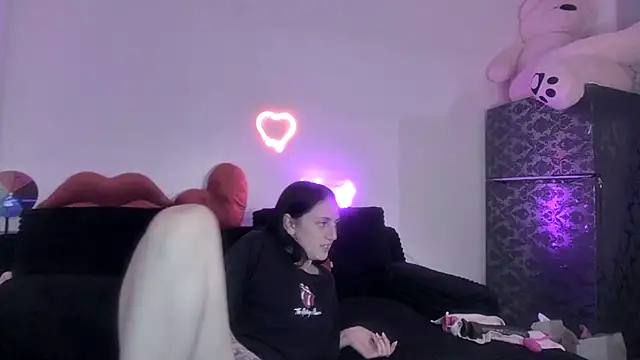 torithequeen online show from January 14, 3:33 am