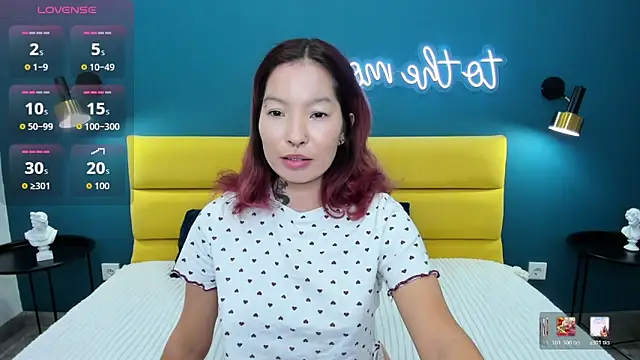 KimAsiann online show from May 5, 1:52 am