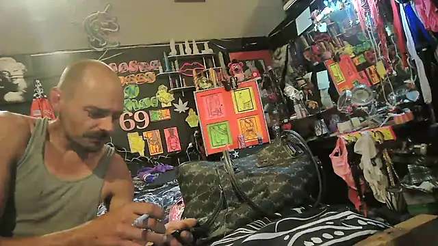 Splash Queen420 online show from May 23, 1:48 am
