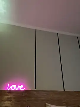 savana heart online show from November 21, 4:03 am