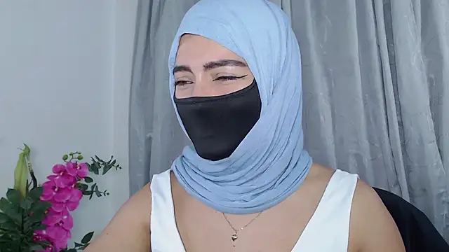 jade nassar online show from May 25, 11:04 pm