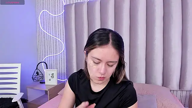 SamanthaPeachss online show from February 4, 11:13 am