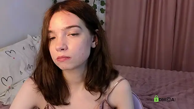 Snapshot of Evi_Brook chatting on September 9, 8:52 pm Evi Brook online show from September 9, 8:52 pm