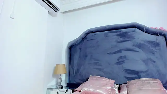 AriaGreenn online show from September 24, 12:59 pm