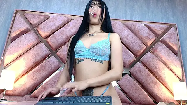 SkarlettAry online show from November 15, 2:51 pm