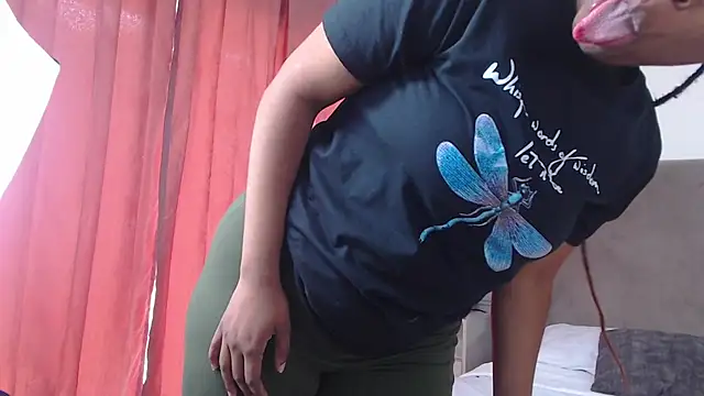 NatashaSilver online show from October 21, 2:21 pm