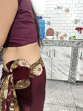 Shalu G online show from May 11, 4:04 pm