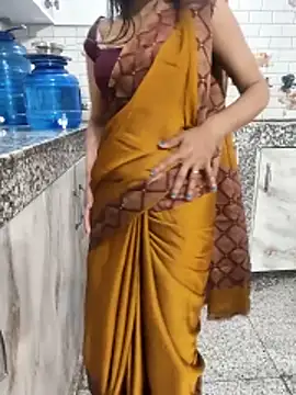 Shalu G online show from May 12, 4:13 pm