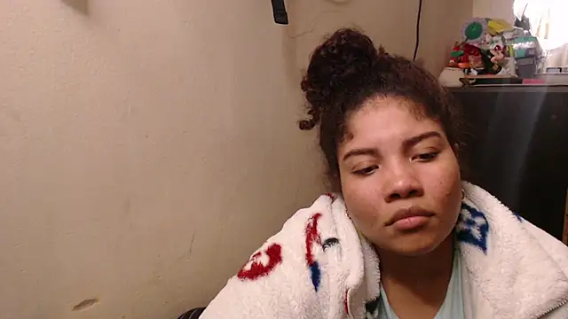 madelene online show from July 7, 4:59 am